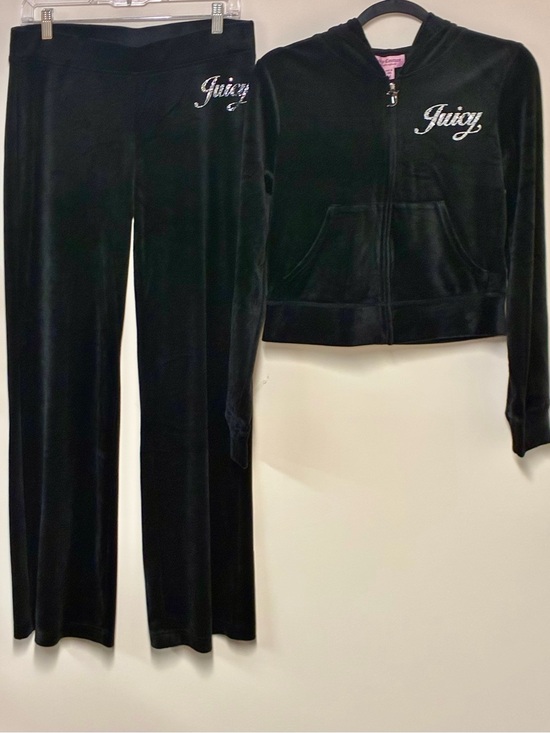 Juicy Couture Pants - Juicy Couture velour two-piece tracksuit in “Liquorice,” size Medium NWT